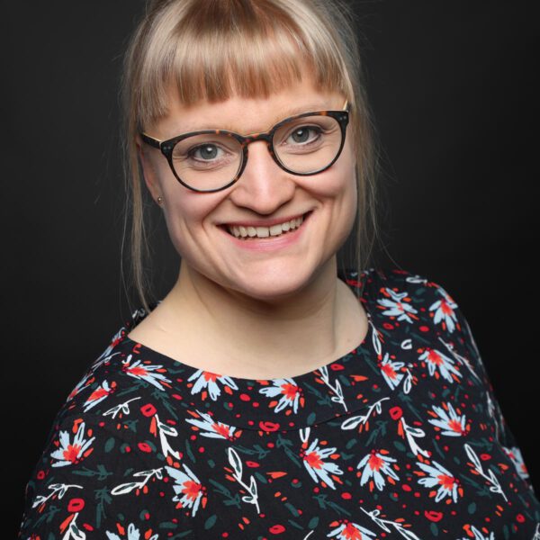 Portrait Laura Stolte